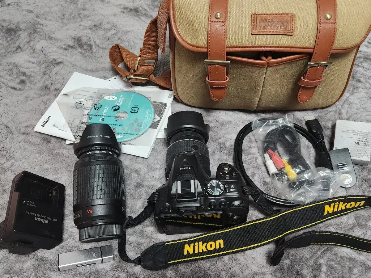 니콘 D5300 + 15-55렌즈 + 55-200렌즈